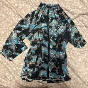 Lululemon Athletica Define Jacket in a blue and black marble print